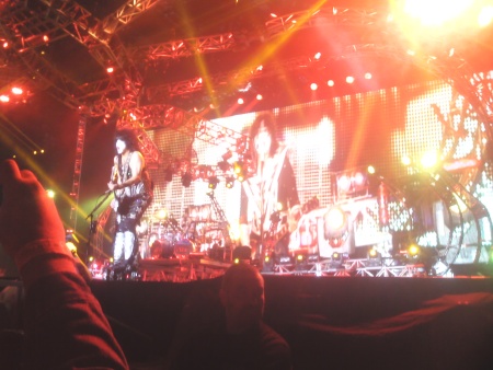 kiss 8