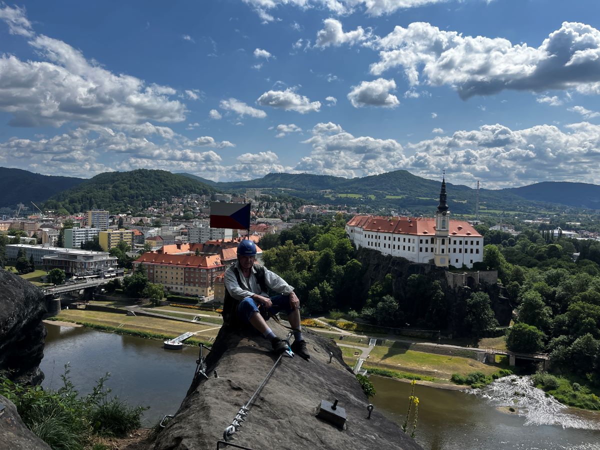 decin